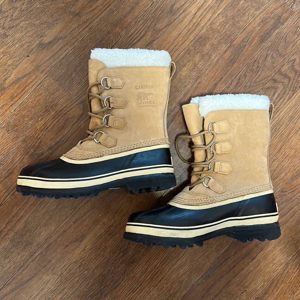 Sorel Caribou Waterproof Boots Women size 10